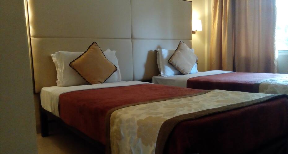 Landmark Hotel, Guwahati 5